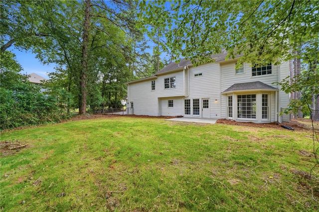 4933 Willow Creek Drive, Woodstock, GA 30188