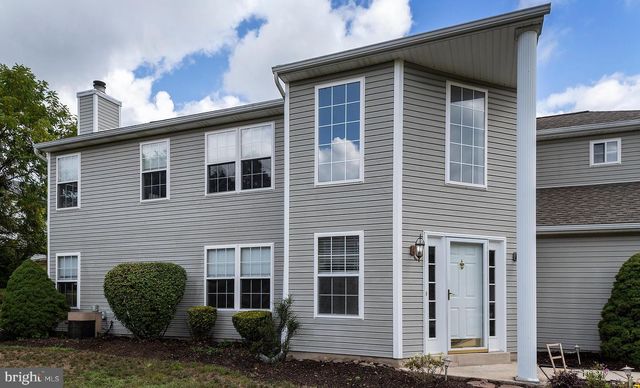 710 N HIGHLANDS DRIVE, Harrisburg, PA 17111