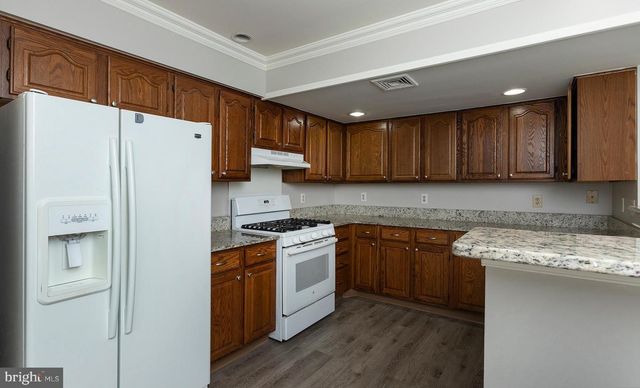 710 N HIGHLANDS DRIVE, Harrisburg, PA 17111