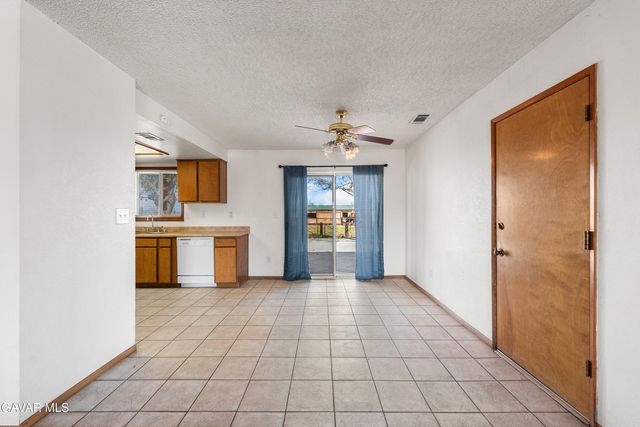 10837 E Avenue R 10, Littlerock, CA 93543