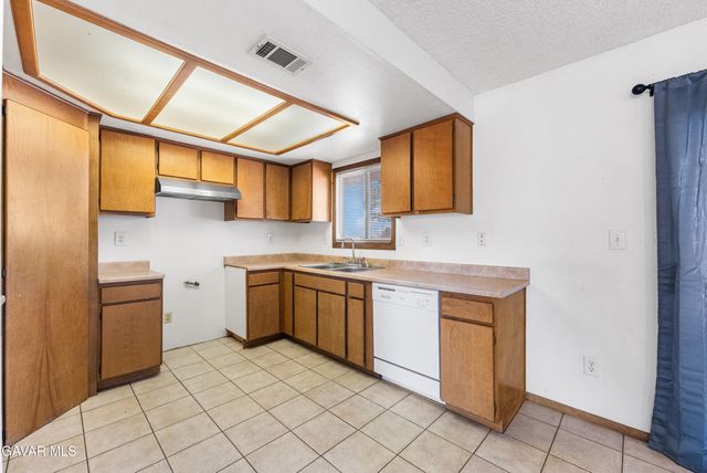 10837 E Avenue R 10, Littlerock, CA 93543