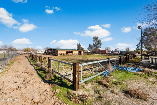 10837 E Avenue R 10, Littlerock, CA 93543