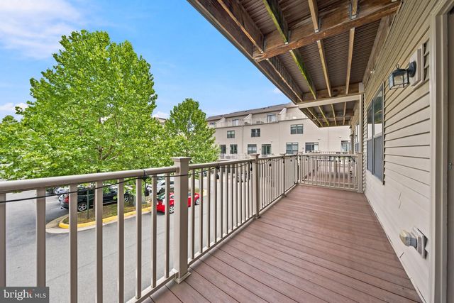 44730 TIVERTON SQ, Ashburn, VA 20147