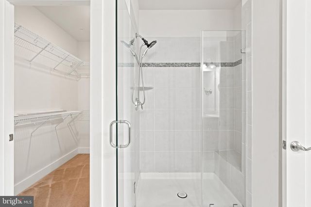 44730 TIVERTON SQ, Ashburn, VA 20147