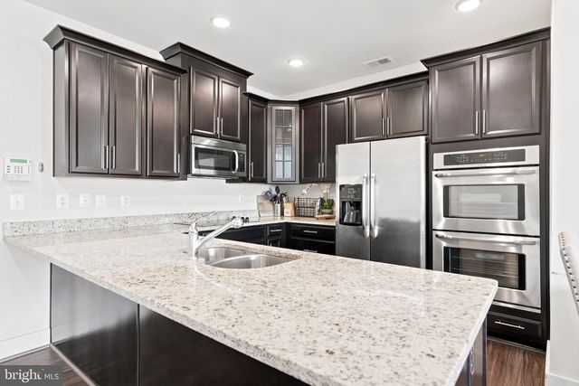44730 TIVERTON SQ, Ashburn, VA 20147