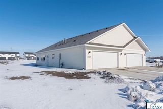 3120 & 3122 Noble Drive, Mankato, MN 56001