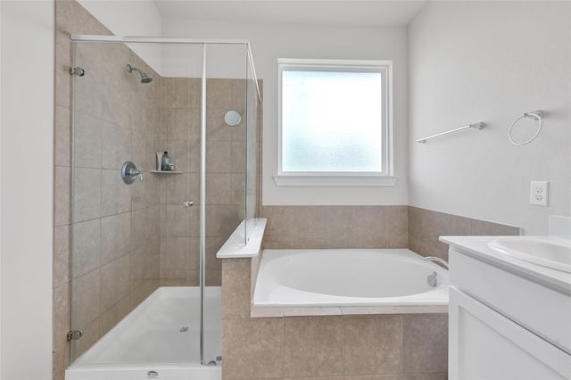 2434 Shelly Lang Court, Mission Bend, TX 77459