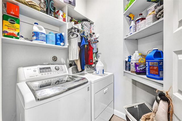 2434 Shelly Lang Court, Mission Bend, TX 77459