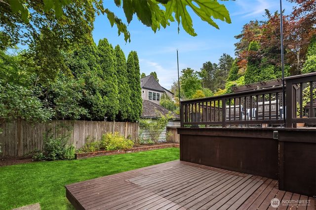 4322 NE 43rd Street, Seattle, WA 98105