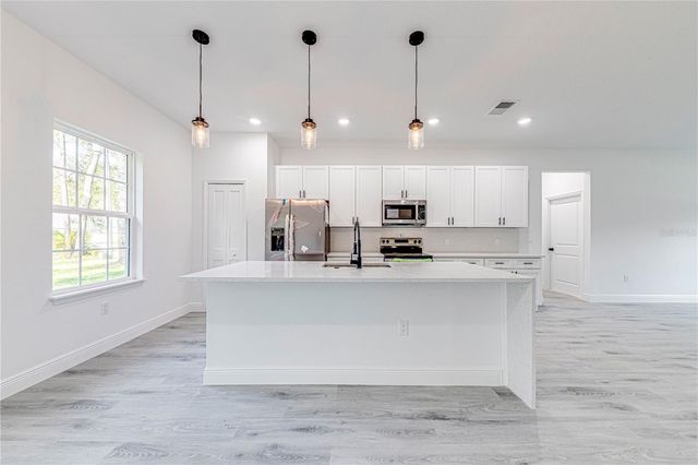 10720 N CITRUS SPRINGS BOULEVARD, Citrus Springs, FL 34434