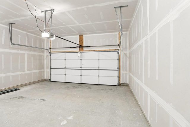 3177 Drumlin Ridge Drive, Cottage Grove, WI 53527