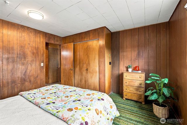 1929 Summit Lake Shore Road NW, Olympia, WA 98502