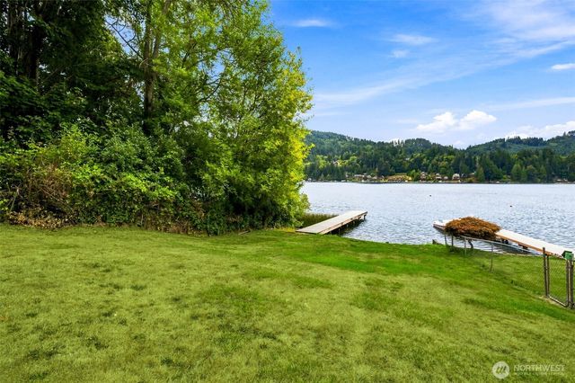1929 Summit Lake Shore Road NW, Olympia, WA 98502