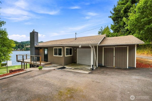 1929 Summit Lake Shore Road NW, Olympia, WA 98502
