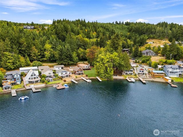 1929 Summit Lake Shore Road NW, Olympia, WA 98502