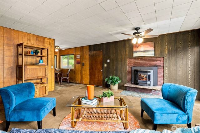 1929 Summit Lake Shore Road NW, Olympia, WA 98502