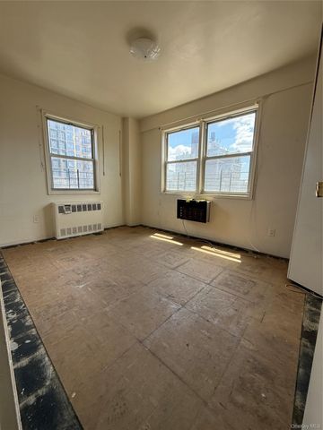 160-10 89th Avenue 9E, Jamaica, NY 11432