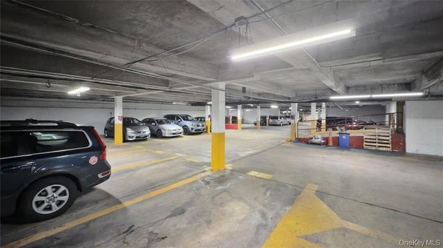160-10 89th Avenue 9E, Jamaica, NY 11432