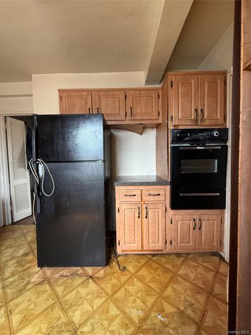160-10 89th Avenue 9E, Jamaica, NY 11432