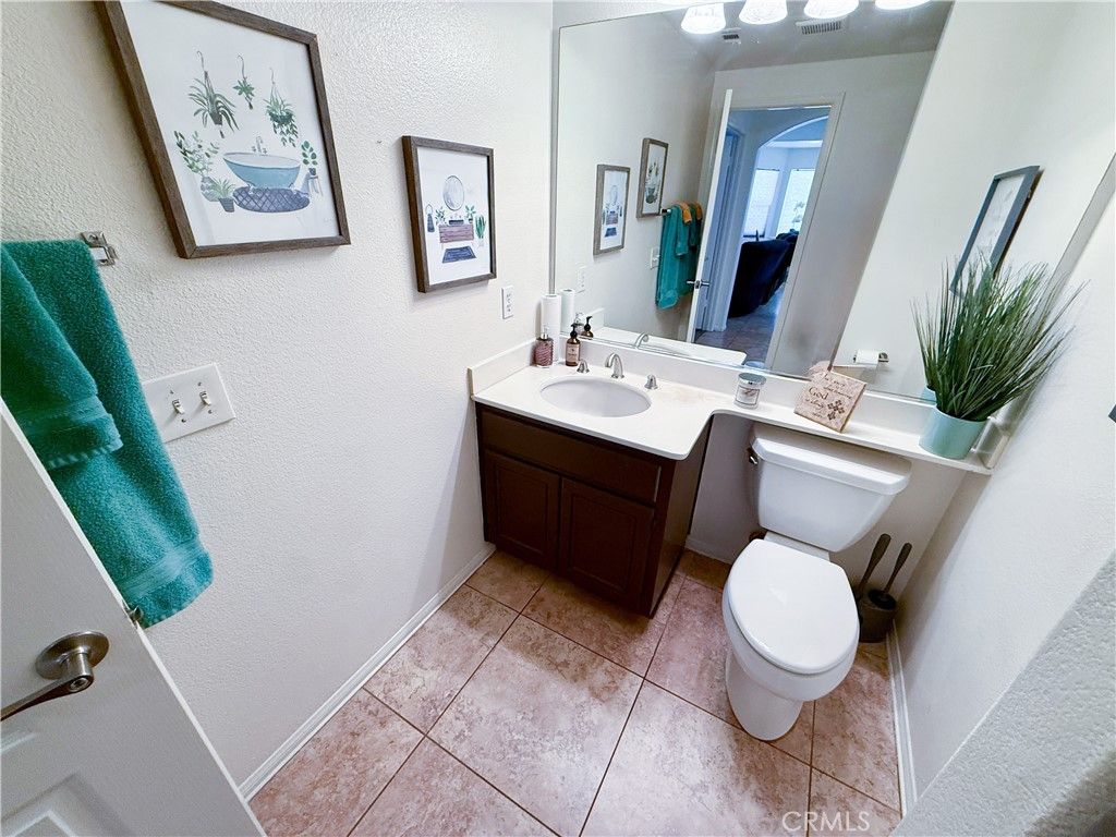 Image 21 of property listing at 13251 Kirkwood, Victorville, CA 92392