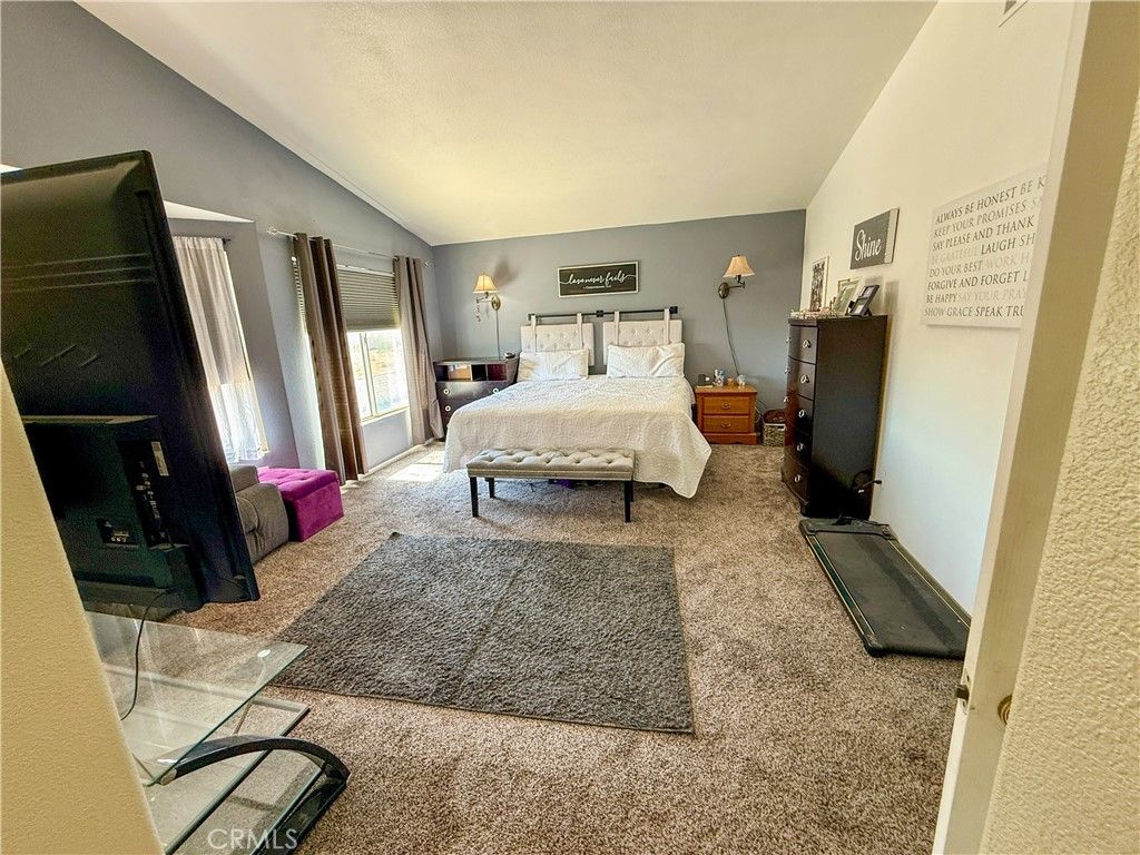 Image 34 of property listing at 13251 Kirkwood, Victorville, CA 92392