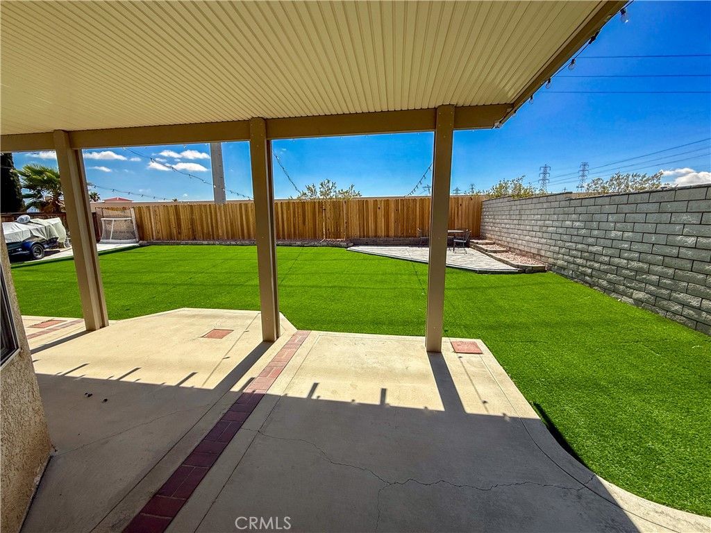 Image 37 of property listing at 13251 Kirkwood, Victorville, CA 92392