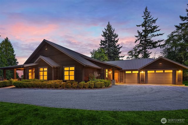 6754 Owl Lane, Clinton, WA 98236