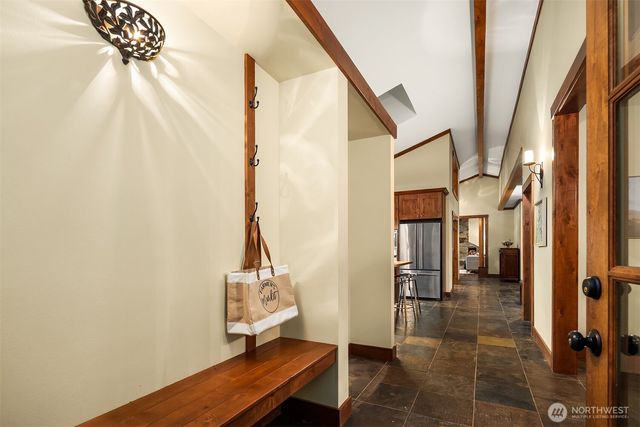 6754 Owl Lane, Clinton, WA 98236