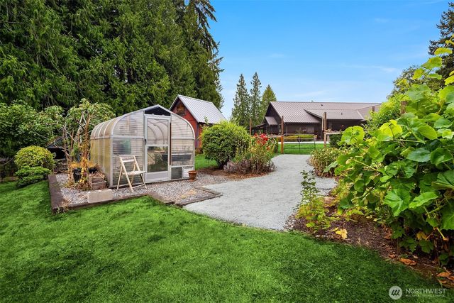 6754 Owl Lane, Clinton, WA 98236