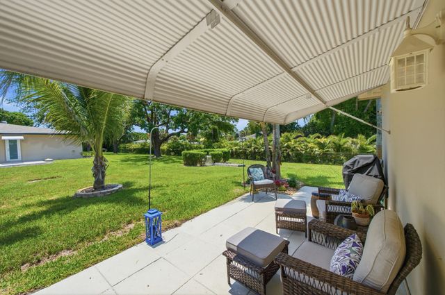 957 Circle Drive D, Delray Beach, FL 33445