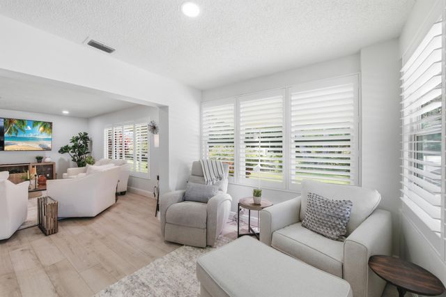 957 Circle Drive D, Delray Beach, FL 33445