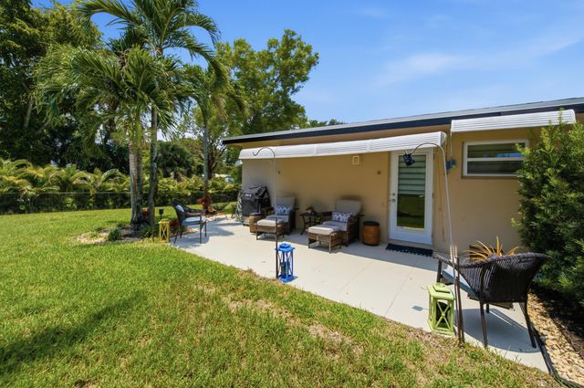 957 Circle Drive D, Delray Beach, FL 33445