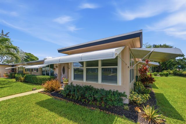 957 Circle Drive D, Delray Beach, FL 33445