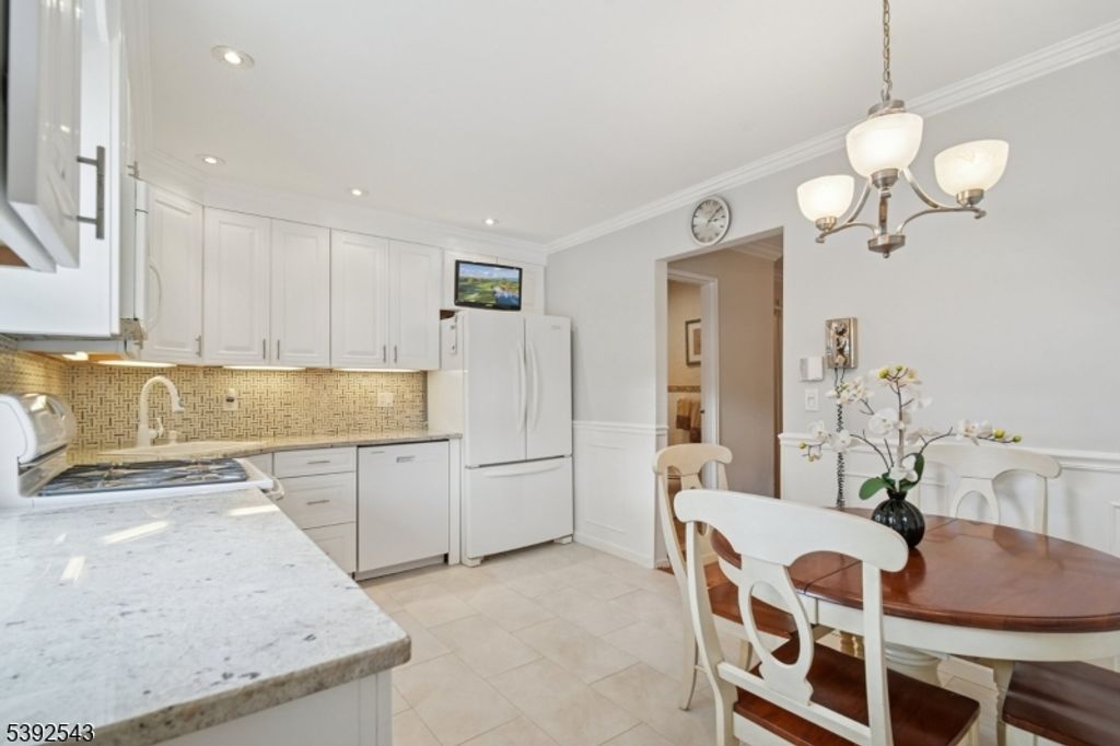 563 S Springfield Ave, Springfield Twp., NJ 07081