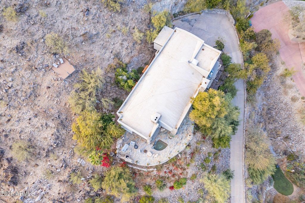 7044 N Hillside Drive, Paradise Valley, AZ 85253 — photo 2