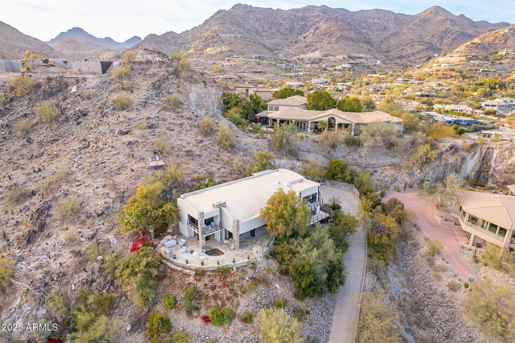 7044 N Hillside Drive, Paradise Valley, AZ 85253 — photo 4