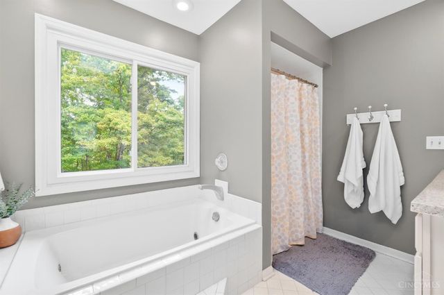 6158 Watchview Court, Anderson Twp, OH 45230