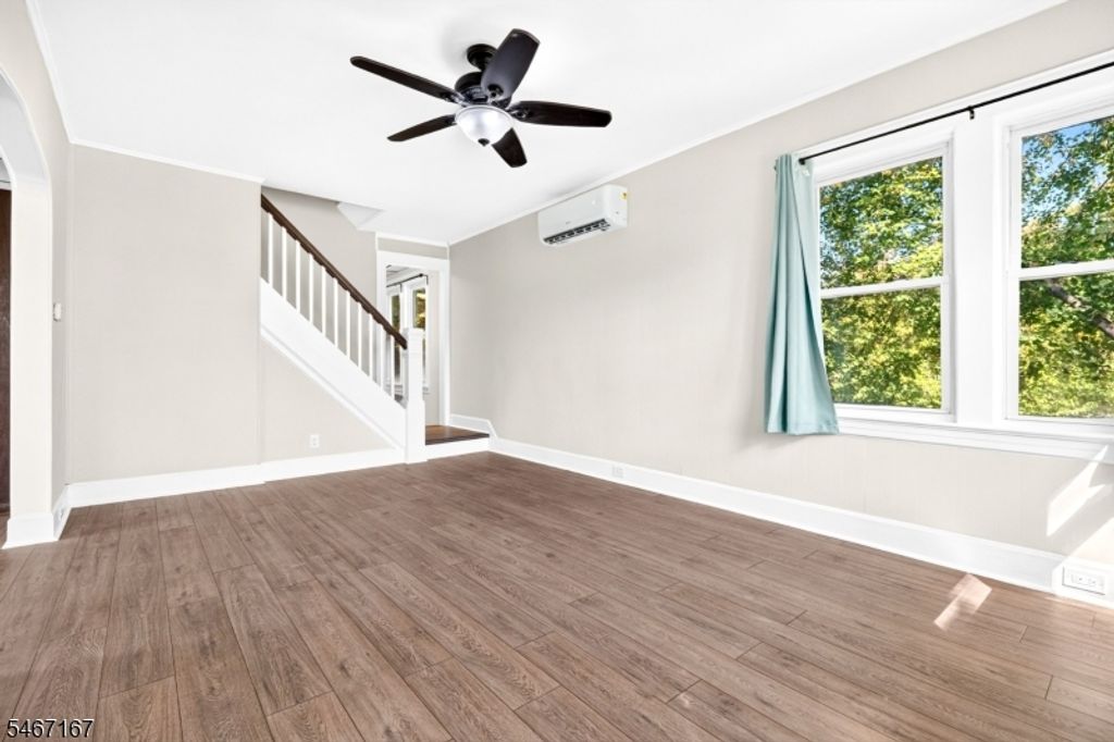50 Oakwood Ave, Bloomfield Twp., NJ 07003 — photo 4