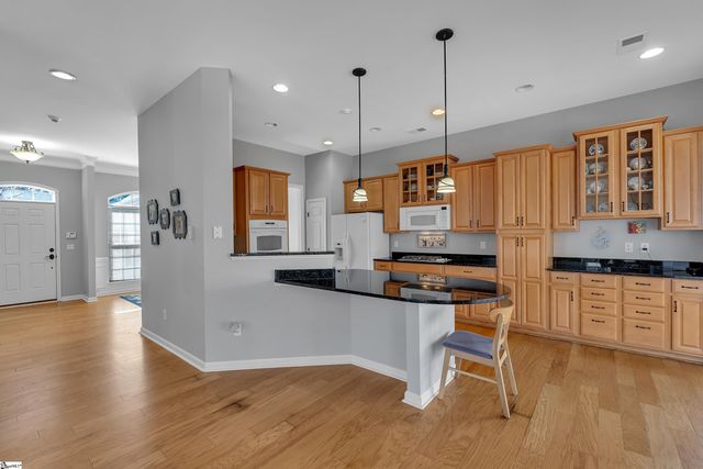 103 Bedfordton Court, Simpsonville, SC 29681