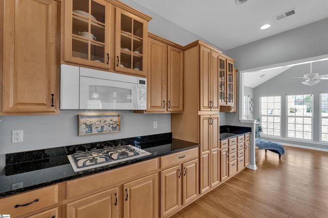 103 Bedfordton Court, Simpsonville, SC 29681