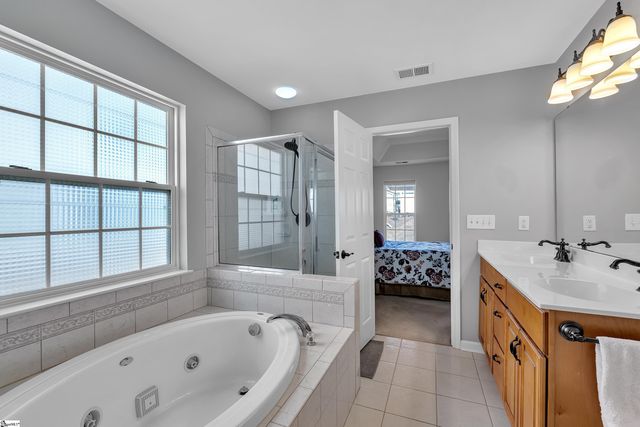 103 Bedfordton Court, Simpsonville, SC 29681