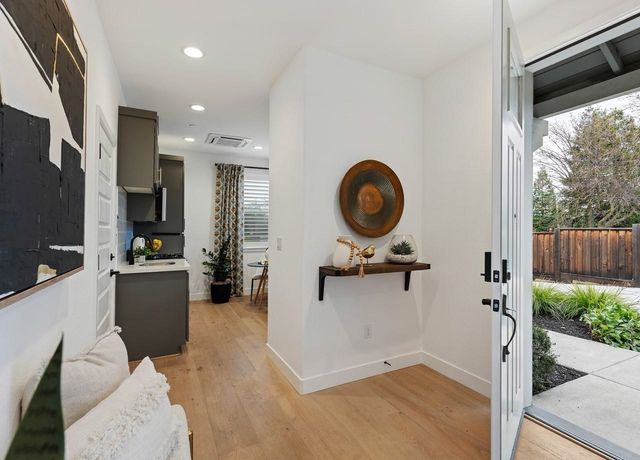 580 Boyd Rd, Pleasant Hill, CA 94523