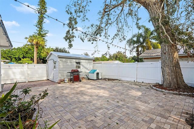 4703 33RD STREET W, Bradenton, FL 34207