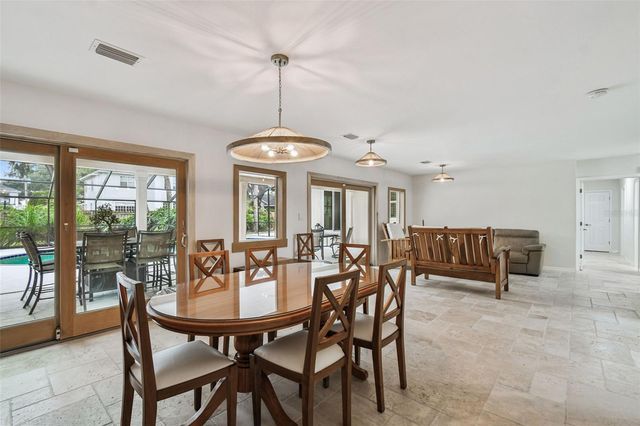 4312 W BEACH PARK DRIVE, Tampa, FL 33609