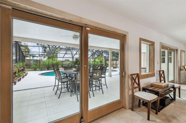 4312 W BEACH PARK DRIVE, Tampa, FL 33609