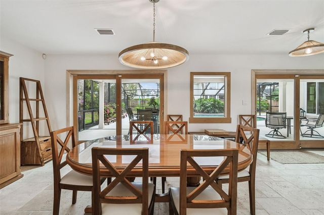 4312 W BEACH PARK DRIVE, Tampa, FL 33609