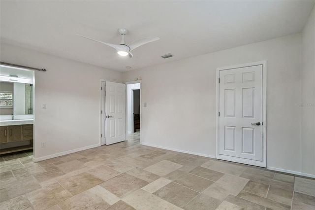 4312 W BEACH PARK DRIVE, Tampa, FL 33609