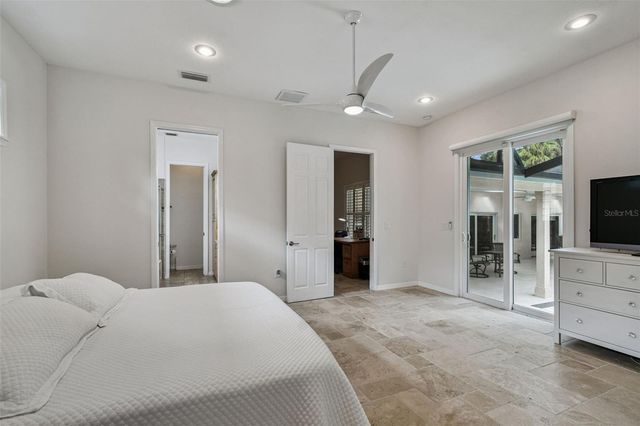 4312 W BEACH PARK DRIVE, Tampa, FL 33609