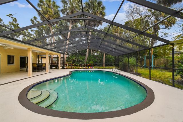 4312 W BEACH PARK DRIVE, Tampa, FL 33609