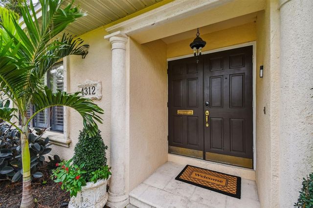 4312 W BEACH PARK DRIVE, Tampa, FL 33609